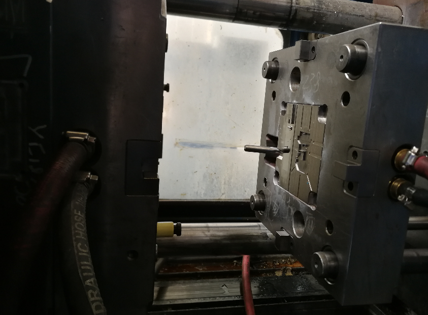 �ܽ���������߿���-�����(�й�)