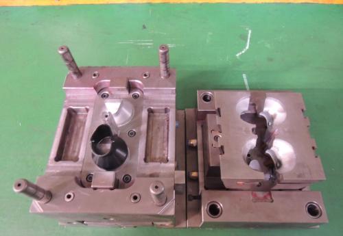 �ܽ���������߿���-�����(�й�)��ģ��ȴˮ���Ľṹ��ʽ